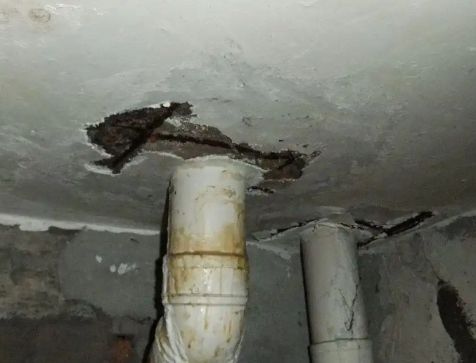 长岭卫生间漏水维修公司浅析长岭卫生间渗水维修的方法